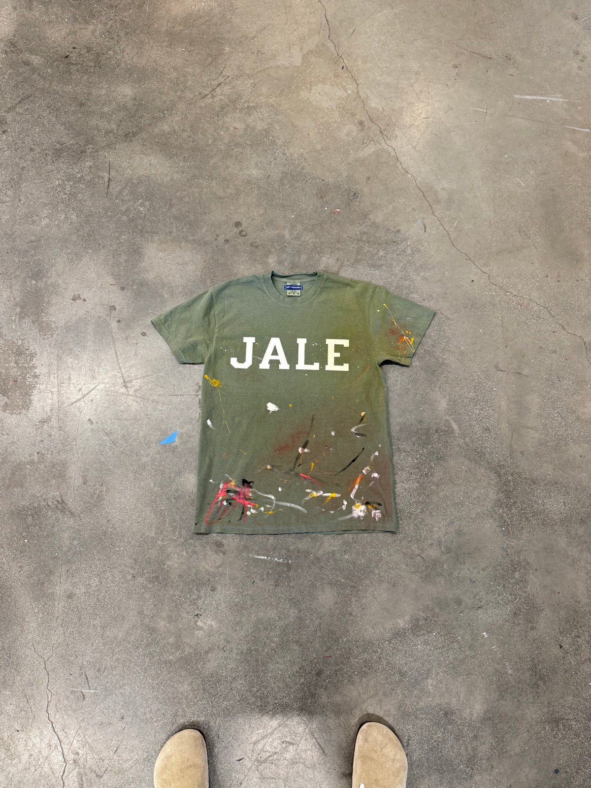 jale painted tee green